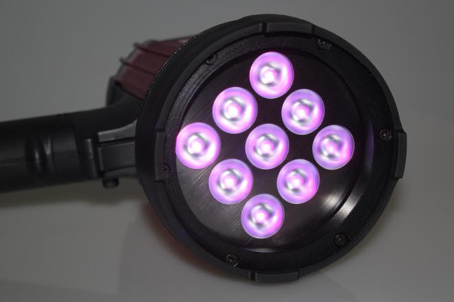 LUYOR-3109D便攜式LED紫外線燈，探傷燈，黑光燈，熒光檢測(cè)燈